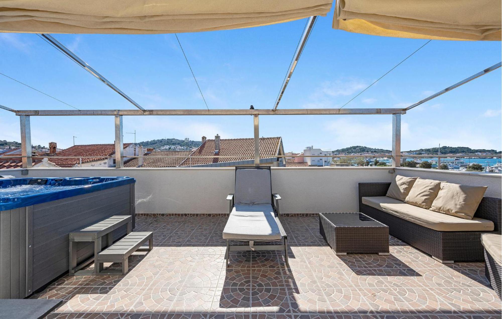 4 Bedroom Stunning Home In Murter Extérieur photo