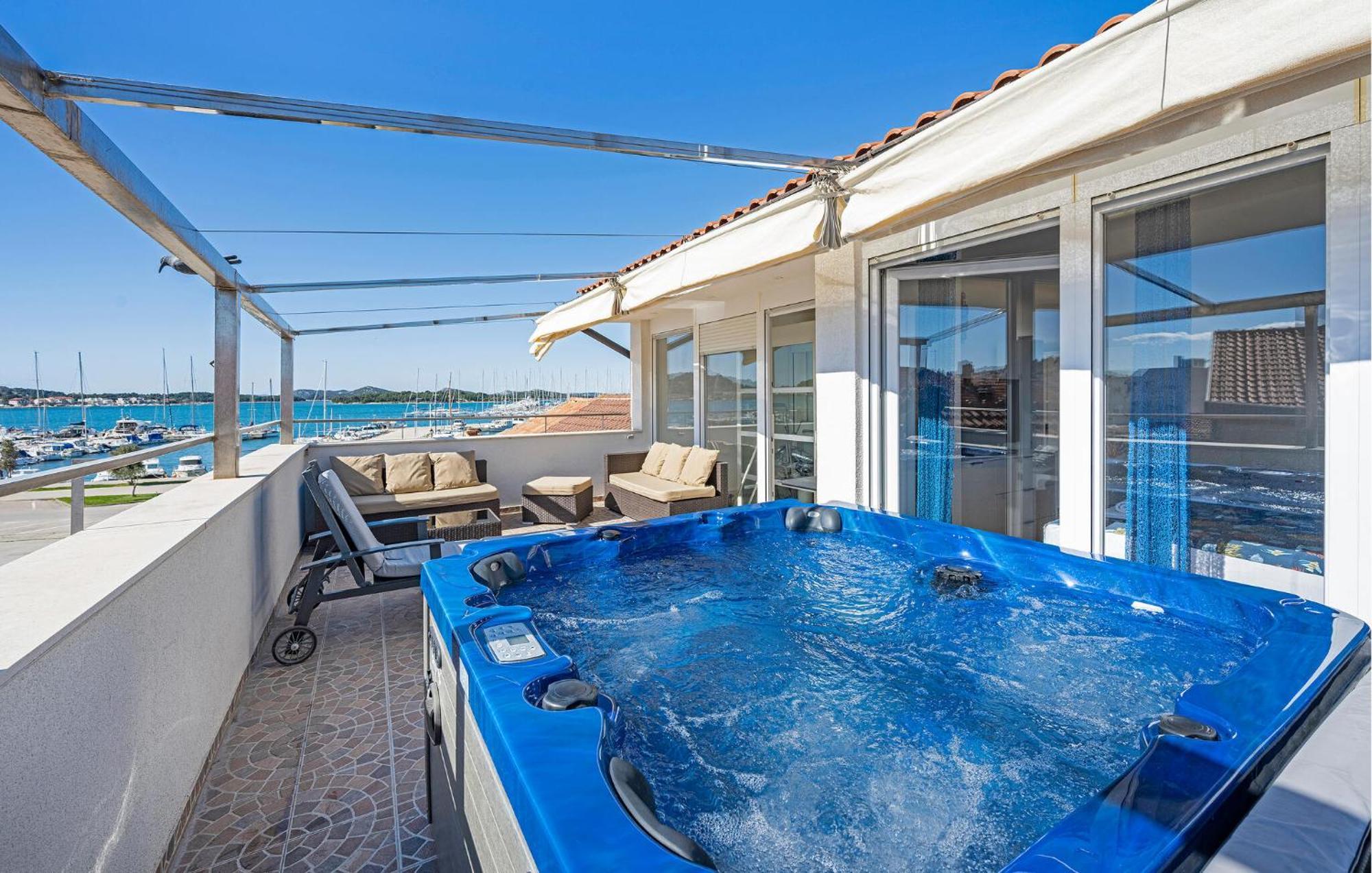 4 Bedroom Stunning Home In Murter Extérieur photo